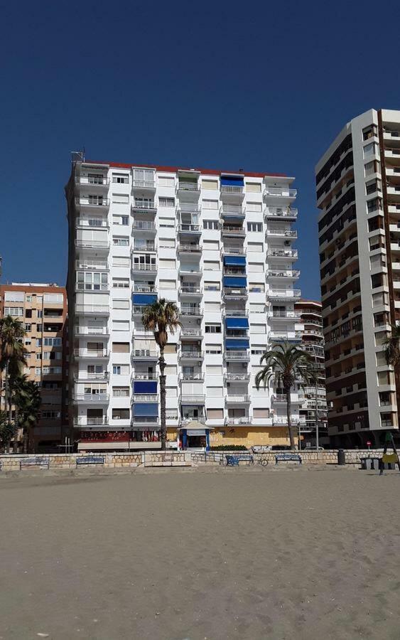 Апартаменты La Casita De La Playa Малага Экстерьер фото